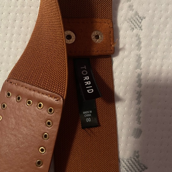 Belt - Picture 3 of 4